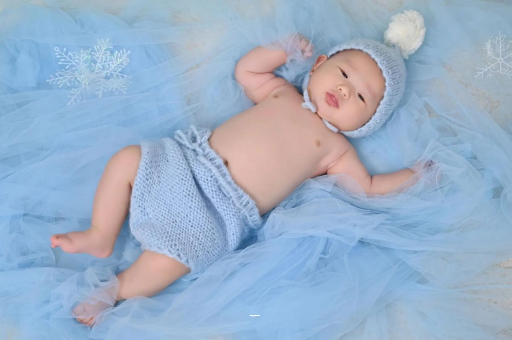 阿勒泰怀孕多久肚子会隆起